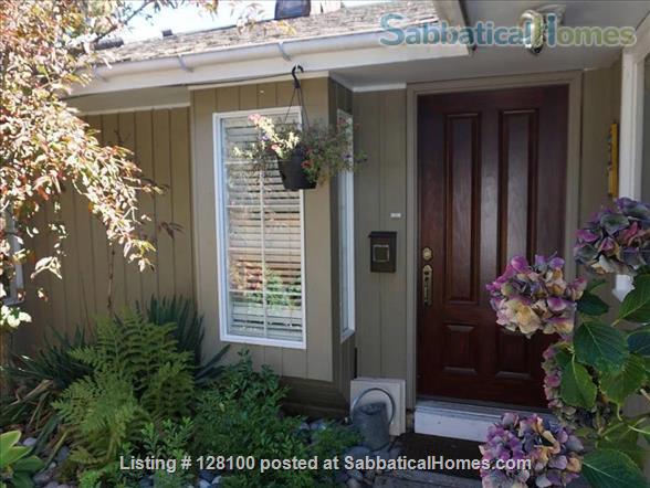 SabbaticalHomes - Home for Rent North Vancouver British Columbia Canada, Wonderful, convenient and cozy furnished
